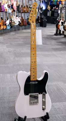 Squier - Classic Vibe '50s Telecaster with Maple Neck/Fingerboard - White Blonde 3